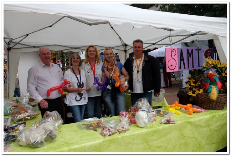 Bild: SAMT-Stand mit Tombola